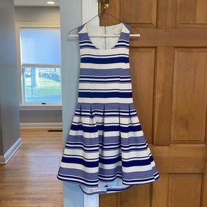 J.O.A. Size Large Blue and White Striped Open Back A-Line Dress